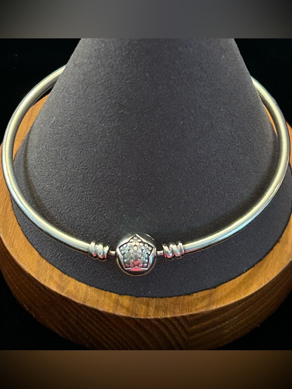 Pandora 925 Sterling Silver Pavé Star Charm Bangle Bracelet